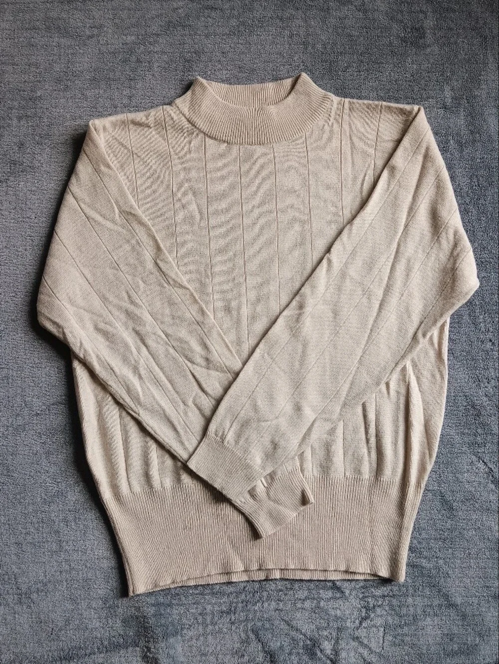 Unisex Vintage Mens Womens Cream Mock Neck Sweater Size Medium, Neutral Fall